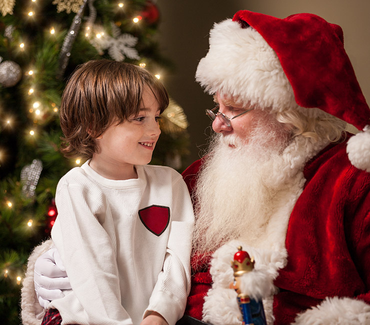 Santa Claus visits the Catamaran Resort Hotel and Spa