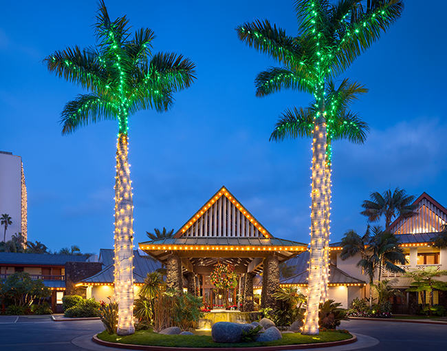 Front of the Catamaran Resort with holiday lights